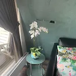 Amsterdam Countryside Met Airco ,geweldig Uitzicht, Luxe Keuken,wasmachine,droger,gratis Fietsen Apartment *