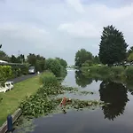 Amsterdam Countryside Met Airco ,geweldig Uitzicht, Luxe Keuken,wasmachine,droger,gratis Fietsen Apartment Den Ilp