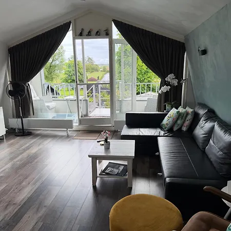 Amsterdam Countryside Met Airco ,geweldig Uitzicht, Luxe Keuken,wasmachine,droger,gratis Fietsen アパート Den Ilp